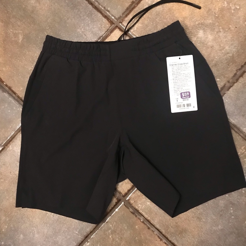Men’s lululemon shorts